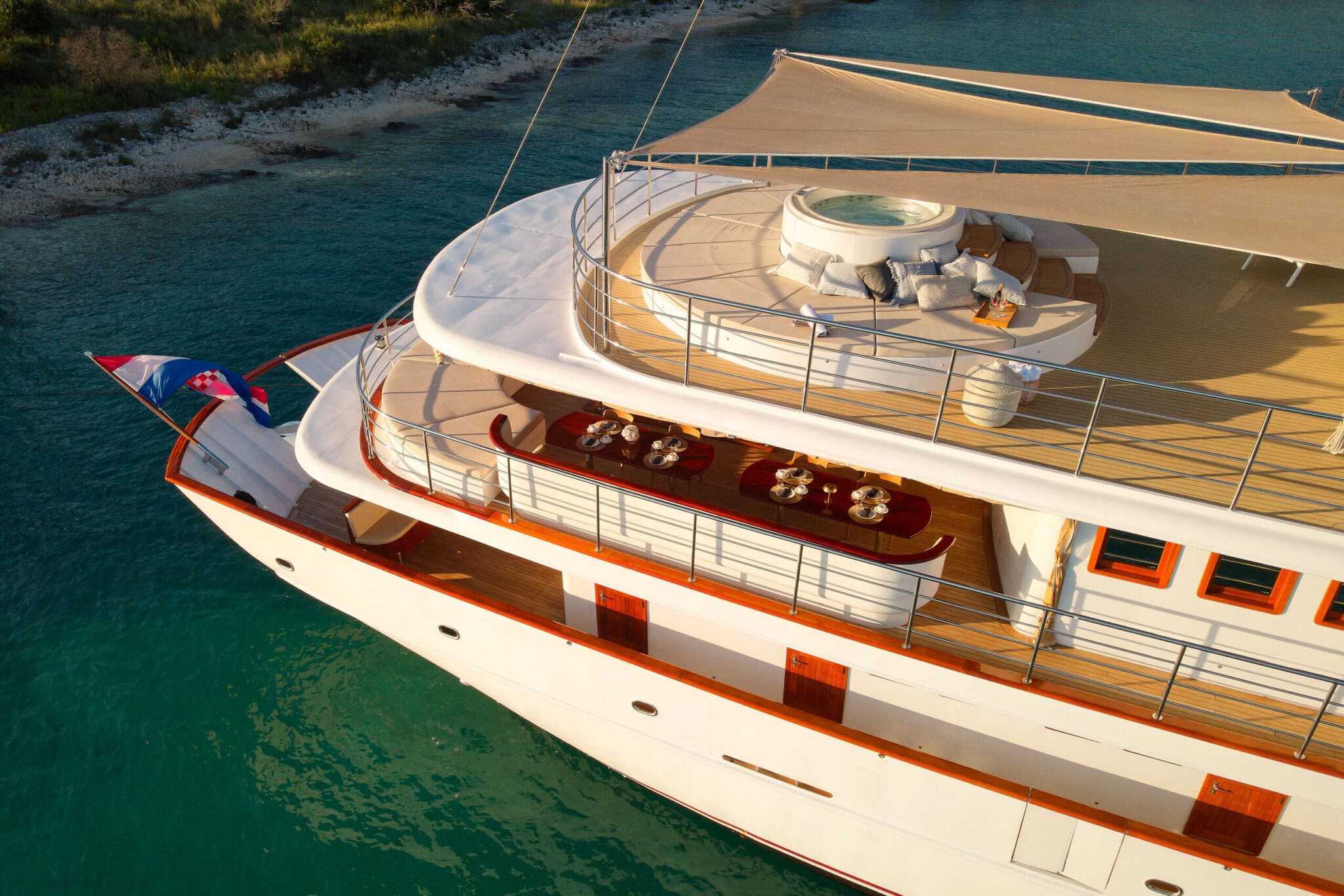 bellezza ship on Croatia sail & cycling tours